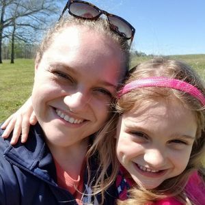 Meet your Posher, Lisa